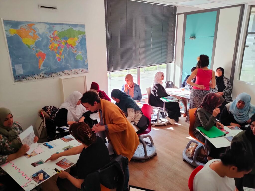 Les parents d'élèves de Lormont en formation FLE